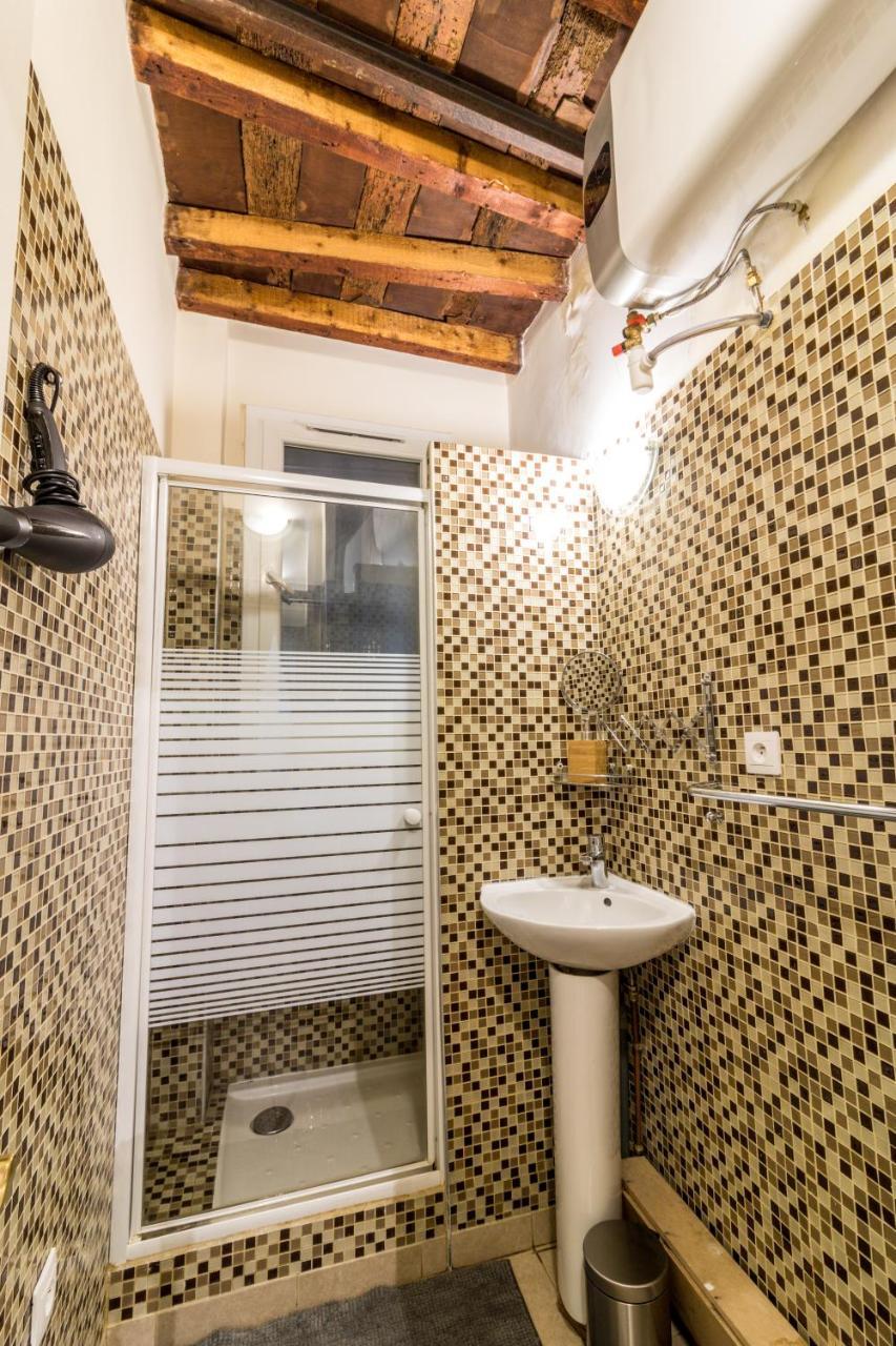 New Chic Flat : Le Marais - Place Des Vosges ปารีส ภายนอก รูปภาพ