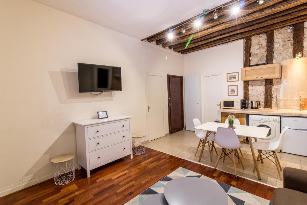 New Chic Flat : Le Marais - Place Des Vosges ปารีส ภายนอก รูปภาพ